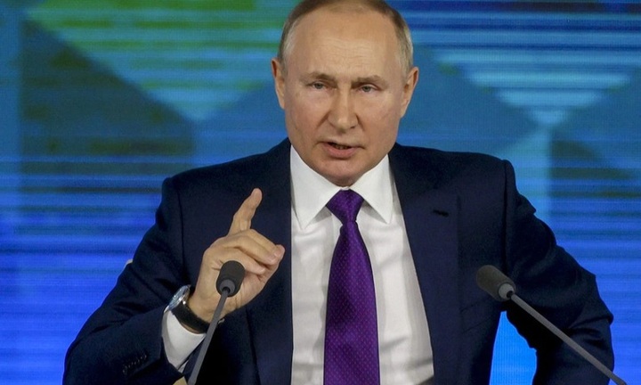 Tổng thống Nga lần đầu lên tiếng công khai sau 4 ngày chiến sự căng thẳng ở Ukraine