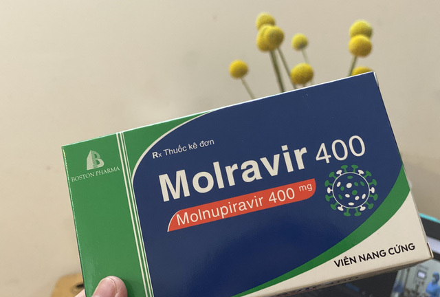 Thủ tướng yêu cầu cắt giảm ngay thủ tục mua thuốc phòng, chống COVID-19