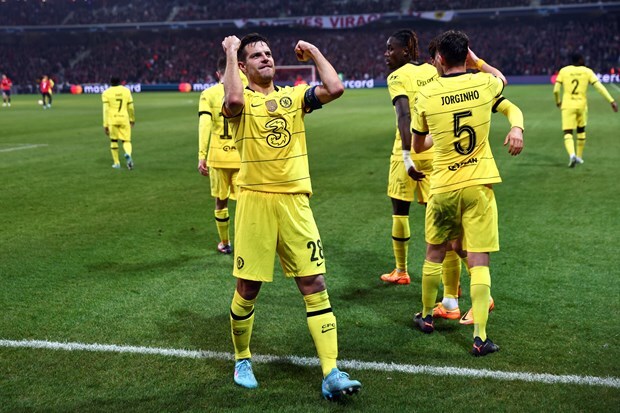 8 đội bóng nào lọt vào vòng tứ kết Champions League?