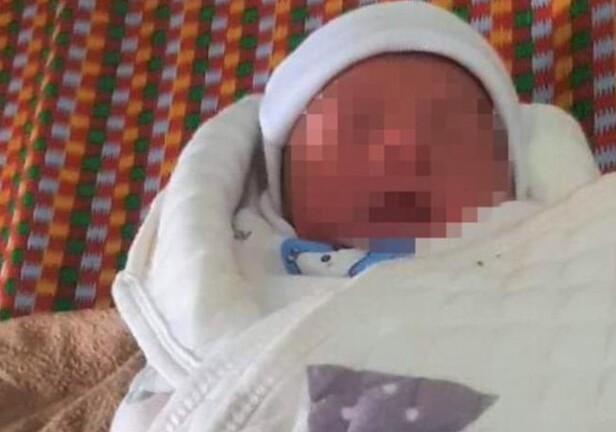 Tìm thân nhân cho bé trai bị bỏ lại bên vệ đường ở Đắk Nông