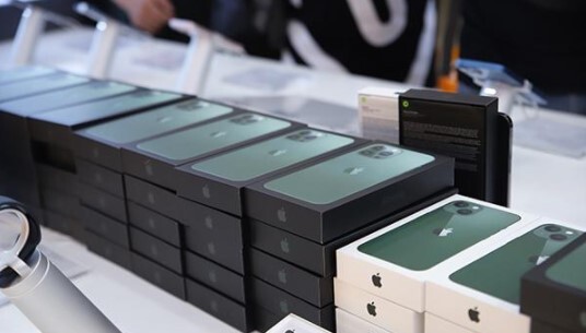 Tin tức công nghệ mới nóng nhất hôm nay 16/4: iPhone 13 màu xanh lá mở bán tại Việt Nam