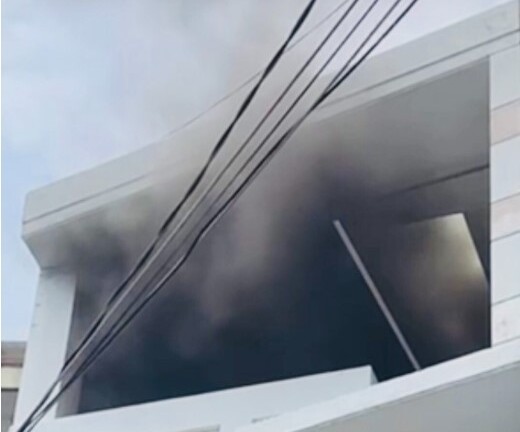 TP.HCM: Căn nhà gần chợ Hạnh Thông Tây bốc cháy, 1 người đàn ông tử vong