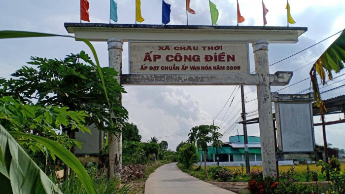 Điều tra vụ bé gái 16 tuổi bị cha dượng đánh dập lá lách, gãy xương sườn