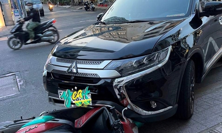 Giảng viện Đại học An ninh Nhân dân dũng cảm truy bắt cướp trên phố