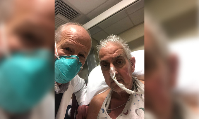 Tại sao người đầu tiên trên thế giới được ghép tim lợn tử vong?