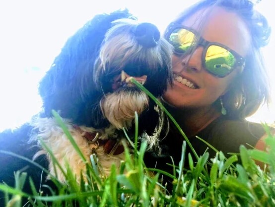 Nốt ruồi chuyển màu đen sau 1 đêm, người phụ nữ bàng hoàng phát hiện bị ung thư da