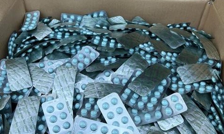 Tạm giữ giám đốc công ty dược sản xuất, buôn bán thuốc tân dược giả quy mô lớn