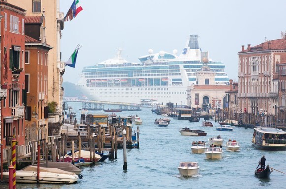 Sự cố thất lạc hành lý “dở khóc dở cười” của nam thanh niên khi đi du lịch châu Âu