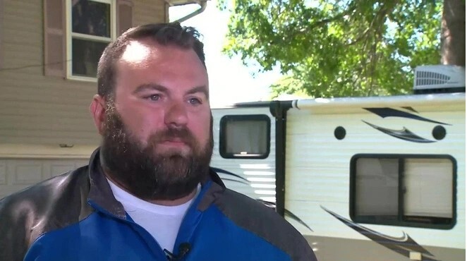 Bố bức xúc khi con gái bị yêu cầu làm một việc bất ngờ tại công viên