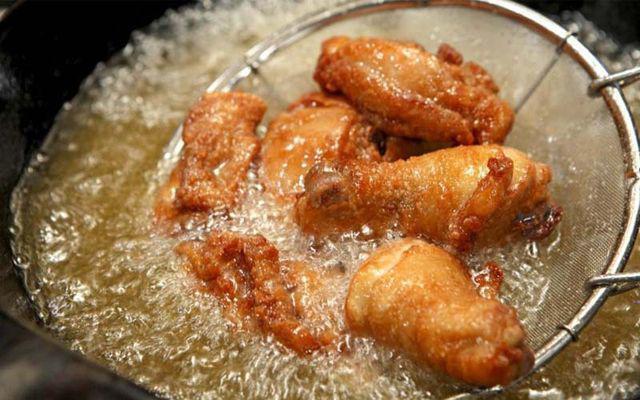 Điểm mặt 6 loại thực phẩm khiến phổi suy yếu không kém hút thuốc