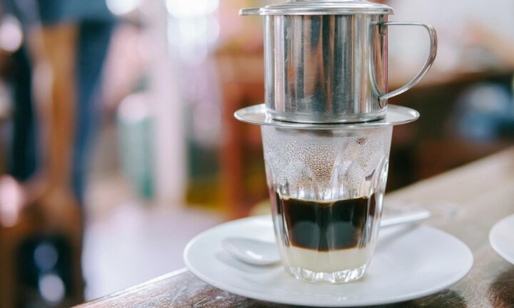 Tin tức đời sống ngày 10/11: Thanh niên 22 tuổi co cứng chân tay, mất ý thức sau khi uống cà phê