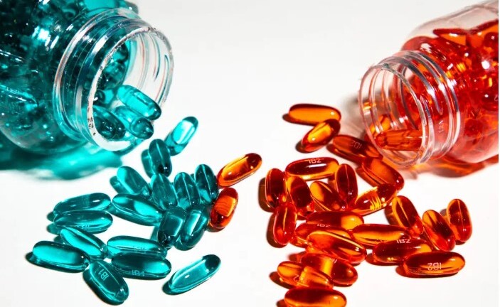 Nguy cơ trẻ em ngộ độc do vô tình uống loại thuốc ho giống kẹo