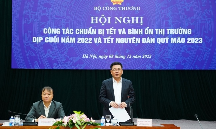Đảm bảo đủ xăng dầu cho người dân đi chơi Tết, du xuân
