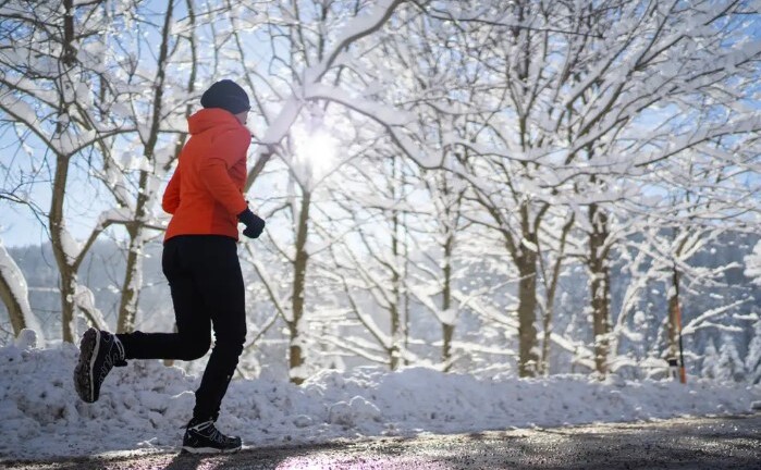 3 lợi ích bất ngờ của việc chạy bộ khi trời lạnh