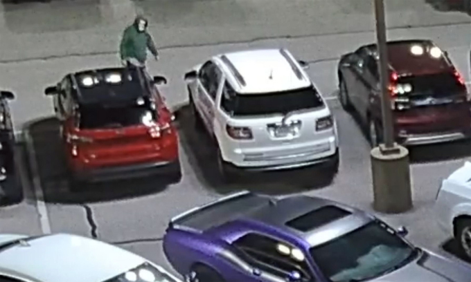 Nghĩ đại lý bán xe lỗi cho mình, người đàn ông “ôm hận” gần 40 năm mới trả thù