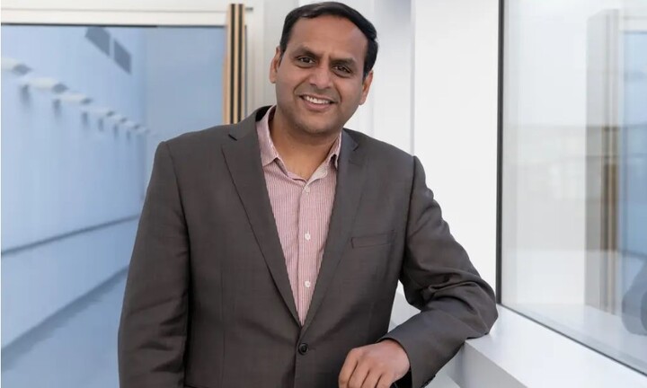 Ngừng tim 2 lần trên máy bay, hành khách may mắn được bác sĩ cứu thoát khỏi “cửa tử”