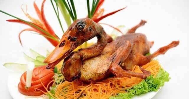 Cơm Tất niên ăn thịt vịt giải xui của người Tày