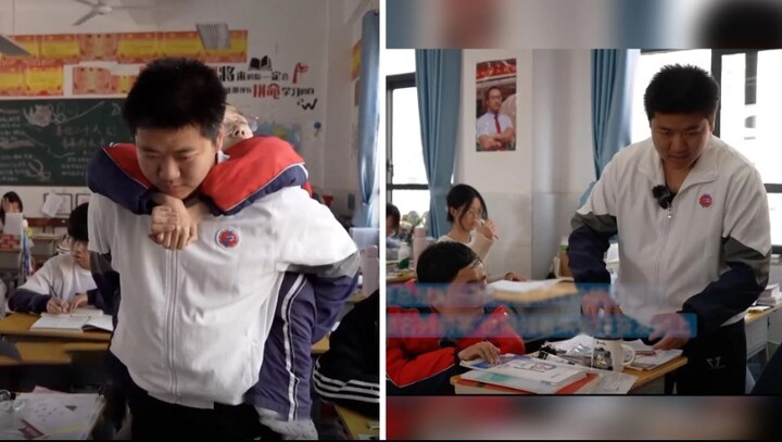 Cảm động bé trai kiên trì cõng người bạn bị liệt đến lớp suốt 6 năm