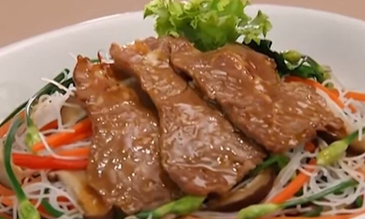 Món ăn cực hấp dẫn cho những người bỗng dưng chán cơm thèm bún