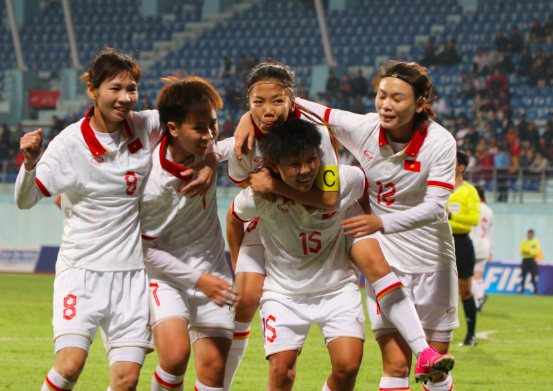 Huỳnh Như lập cú đúp, đội tuyển nữ Việt Nam thắng Nepal 5-1