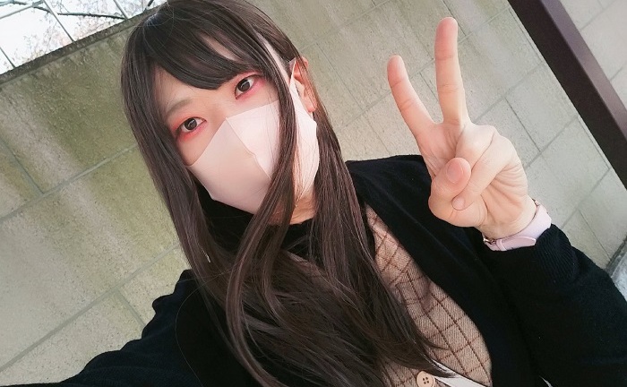 “Thiếu nữ xinh đẹp” khiến dân tình sốc không nói nên lời khi công khai ảnh 12 năm trước