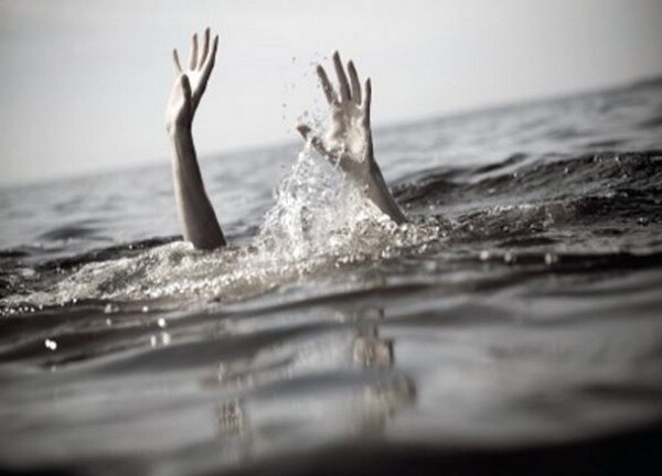 Ngồi tù 10 năm vì bỏ mặc em trai bị thiểu năng bên suối dẫn tới đuối nước tử vong