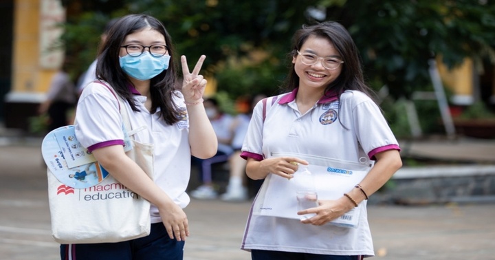 Bộ GD&ĐT công bố đáp án chính thức môn Sinh học tốt nghiệp THPT 2023 