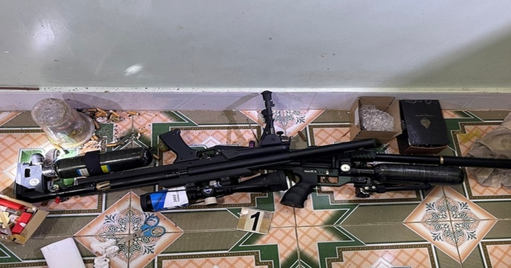 Thu giữ ma túy, súng đạn trong căn nhà của trùm ma túy Hà “Lợi”