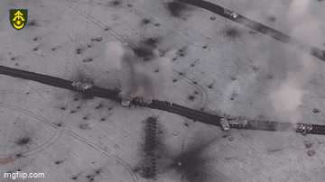 Clip: Hỏa lực dồn dập tấn công đoàn xe tăng thiết giáp Nga, phá vỡ đội hình