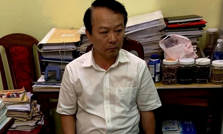 Truy tố cựu thẩm phán yêu cầu đưa 1,5 tỷ đồng để được xử thắng kiện