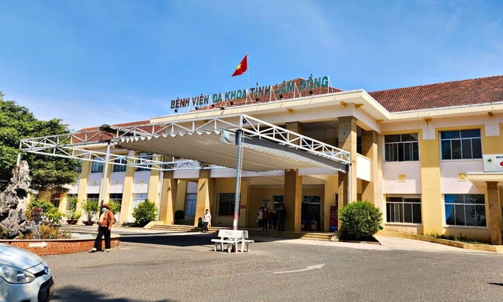 Bệnh viện trả nhầm kết quả chụp X-quang, bệnh nhân bị phẫu thuật nhầm