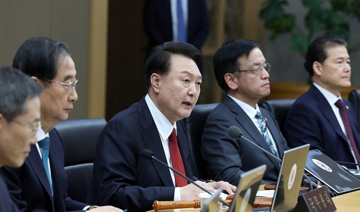 Tổng thống Hàn Quốc tuyên bố sẽ phản ứng nghiêm khắc đối với hành động đình công của các bác sĩ