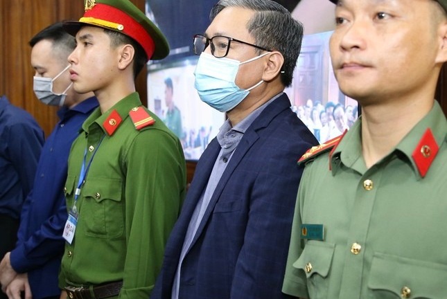 Xét xử vụ án Vạn Thịnh Phát: Tòa án chấp nhận yêu cầu xin vắng mặt của bị cáo Nguyễn Cao Trí