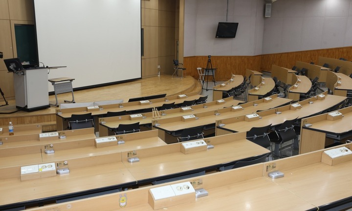 Hàn Quốc: 40 trường y tê liệt vì sinh viên từ chối tham gia lớp học