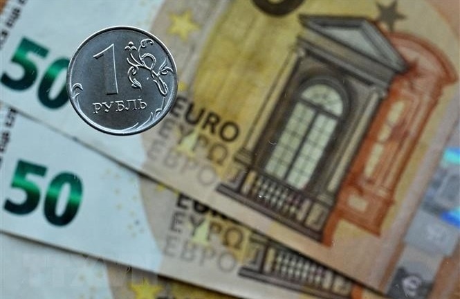 Quan chức cấp cao EU cảnh báo hậu quả khi chuyển tiền của Nga cho Ukraine