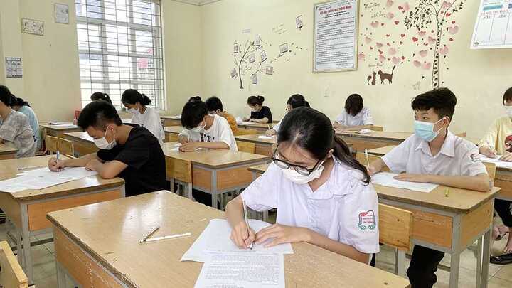 Sở Giáo dục và Đào tạo Hà Nội lấy ý kiến điều chỉnh thời gian làm bài thi vào lớp 10