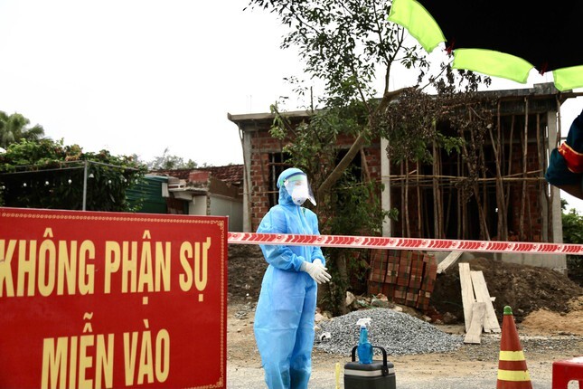 Phát hiện 2 ca mắc COVID-19 tại Hà Tĩnh