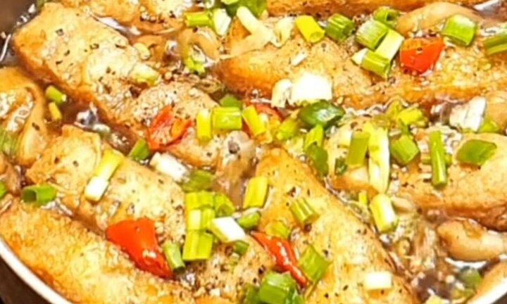 Sườn chay kho nấm bào ngư vàng giòn bắt vị