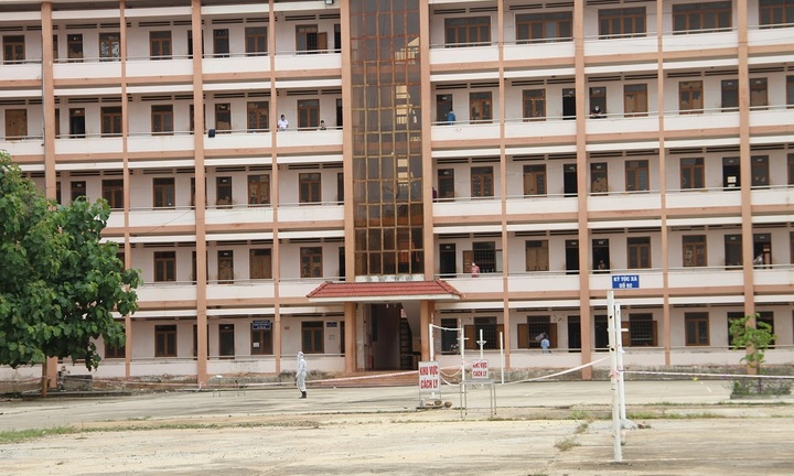 Thanh niên 24 tuổi tử vong nghi do đột qụy khi đang cách ly tại nhà