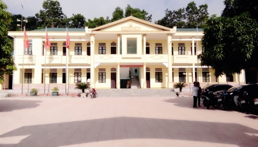 Hà Tĩnh: Tạm đình chỉ công tác Phó Chủ tịch xã ký giấy cho người ở vùng dịch về quê