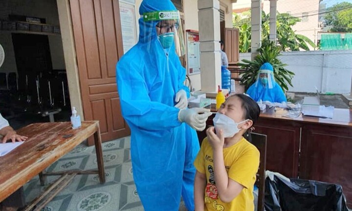 Nghệ An ghi nhận 43 trường hợp dương tính SARS-CoV-2, trong đó có 4 ca cộng đồng