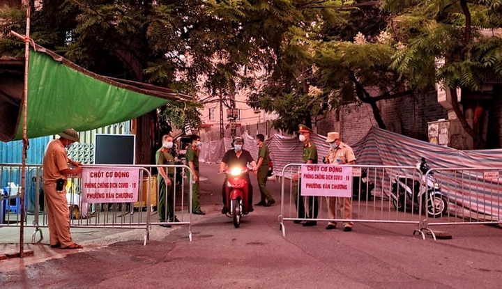 Hà Nội: Dỡ bỏ cách ly y tế phường Chương Dương sau hơn 40 ngày phong tỏa