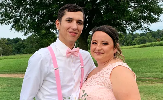 Cô gái từ chối tiêm vaccine vì sợ mất khả năng làm mẹ, cuối cùng nhận cái giá quá đắt ngay trước hôn lễ