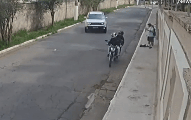 Phát hiện hai kẻ