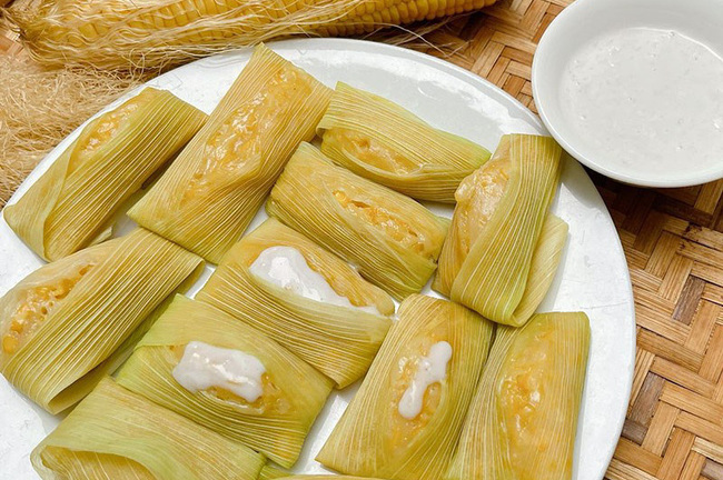 Bánh ngô hấp nước cốt dừa thơm nức mũi lại cực đơn giản