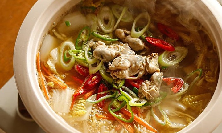 Đừng chỉ nướng, hàu còn có thể chế biến thành món canh cực bổ dưỡng dưới đây