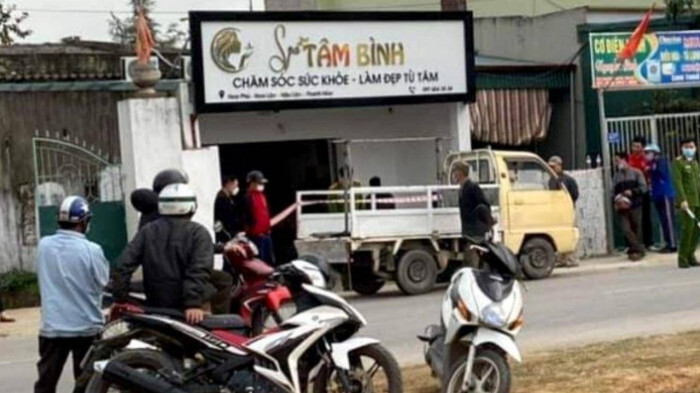 Thanh Hóa: Chồng phóng hỏa đốt tiệm spa khiến vợ nguy kịch