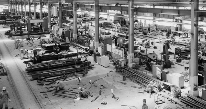 Giải pháp khôi phục đầu tầu kinh tế sau nửa năm giãn cách xã hội