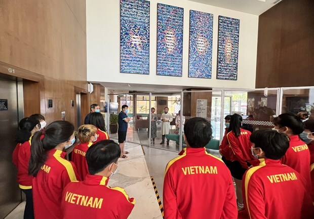 HLV Mai Đức Chung và đội tuyển nữ Việt Nam tổ chức đón năm mới tại Ấn Độ