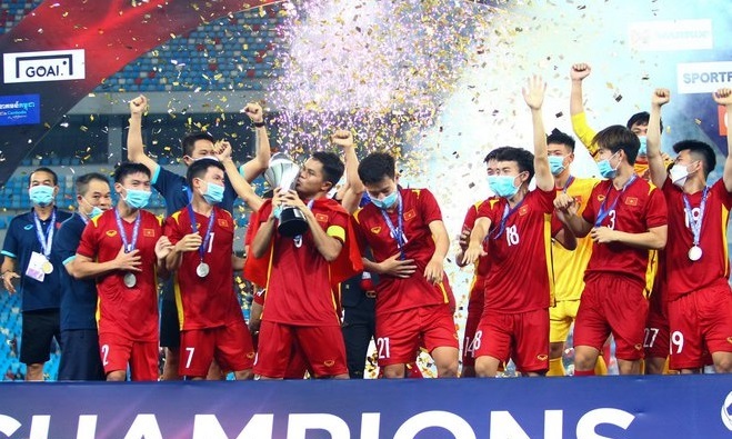 20 thành viên U23 Việt Nam phải ở lại Campuchia để điều trị COVID-19